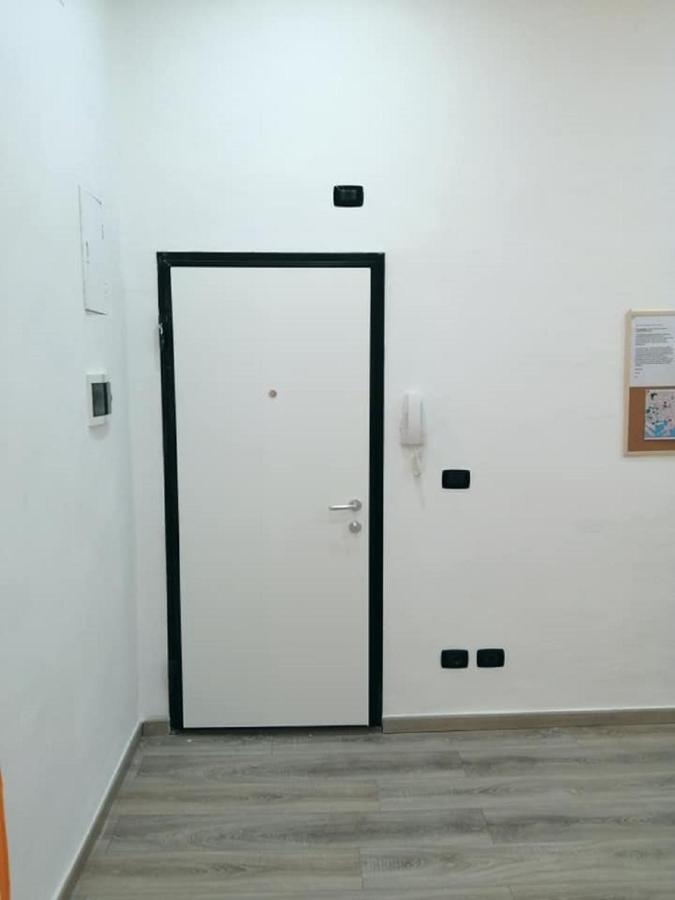Appartamento Nuovo A 1 Minuto Dal Porto Livorno Exterior foto